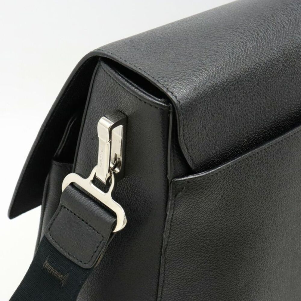 Bulgari Week End Black Leather Shoulder Bag (Pre-Owned) - Picture 6 of 9